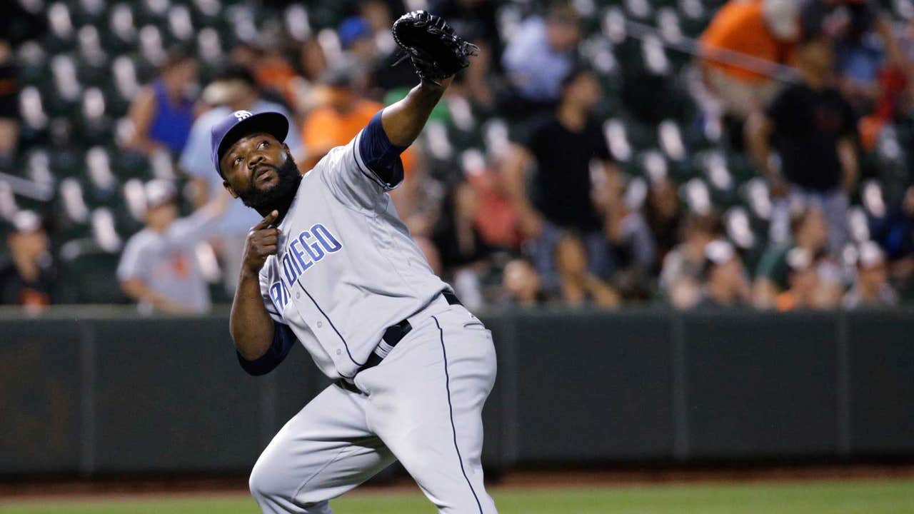 Padres go for 4th straight win Wednesday
